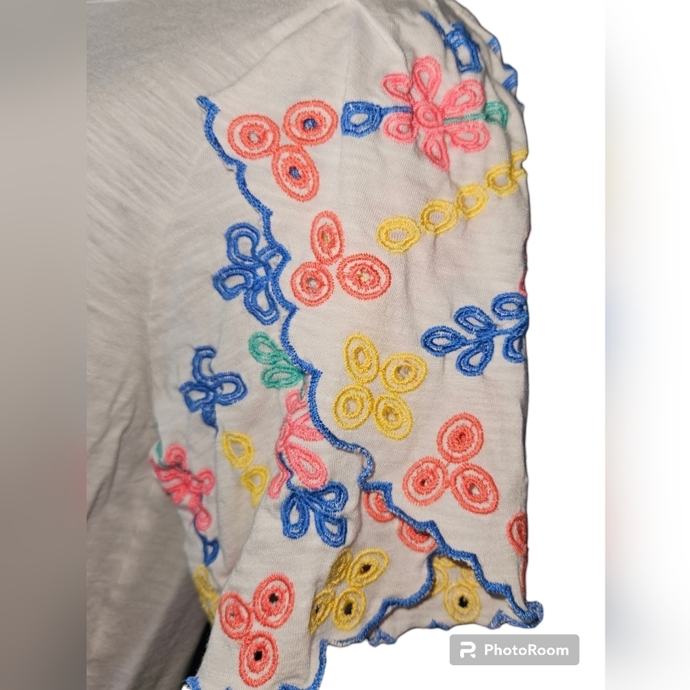 Talbots Floral Embroidery Short Sleeve Top - Picture 2 of 3
